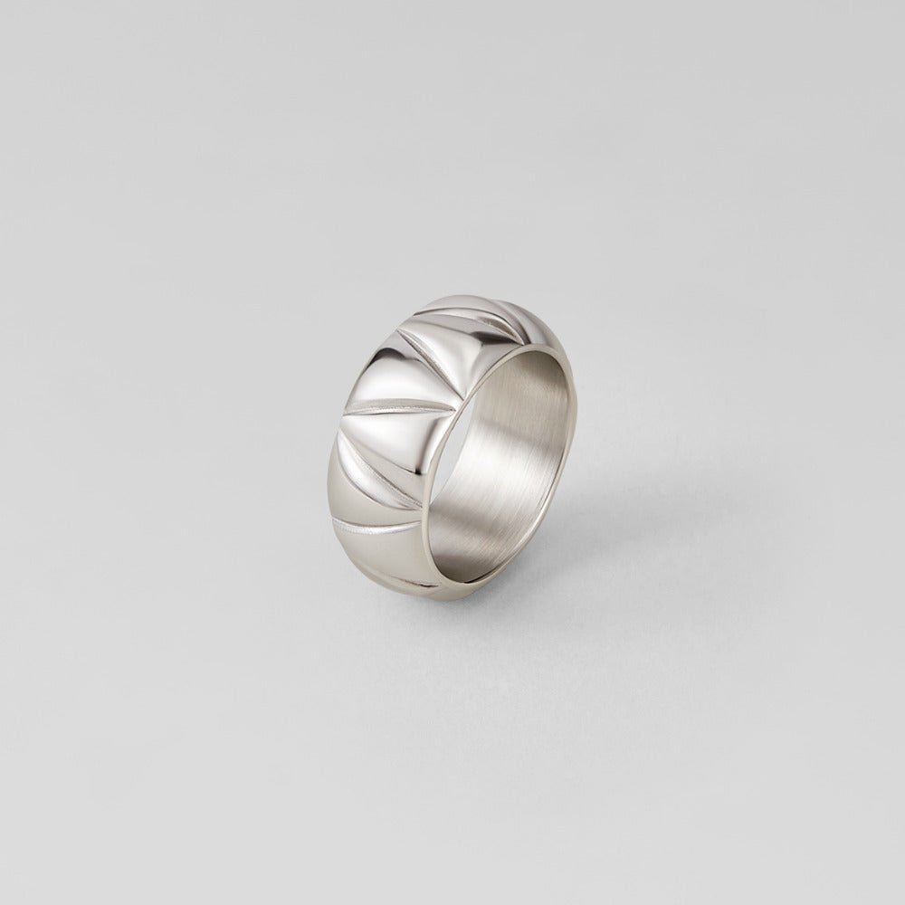 Anika Chunky Silver Ring - Beautiful Earth Boutique