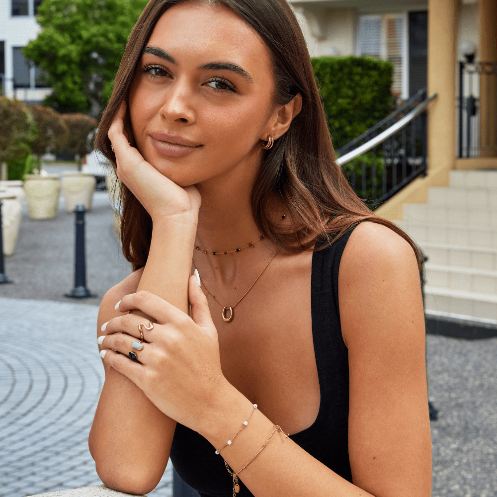 Golden Horseshoe Necklace - Beautiful Earth Boutique