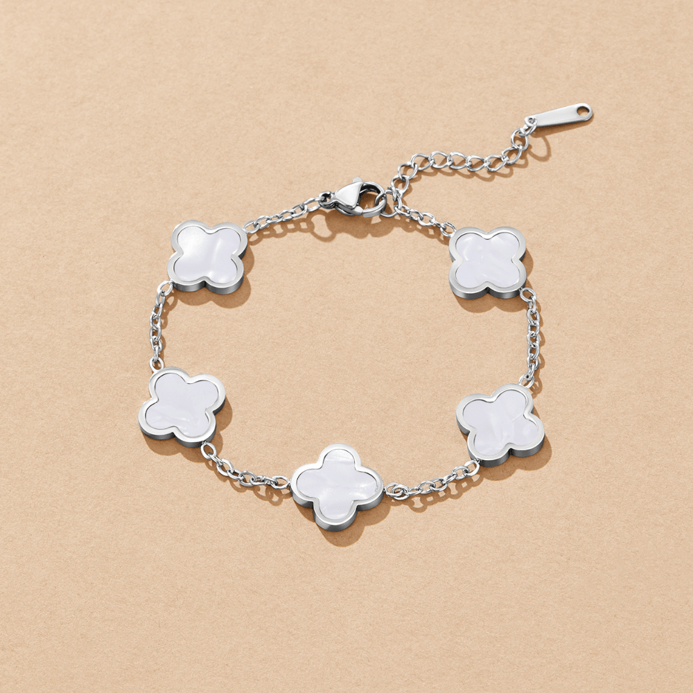 Silver Clover Bracelet - Beautiful Earth Boutique