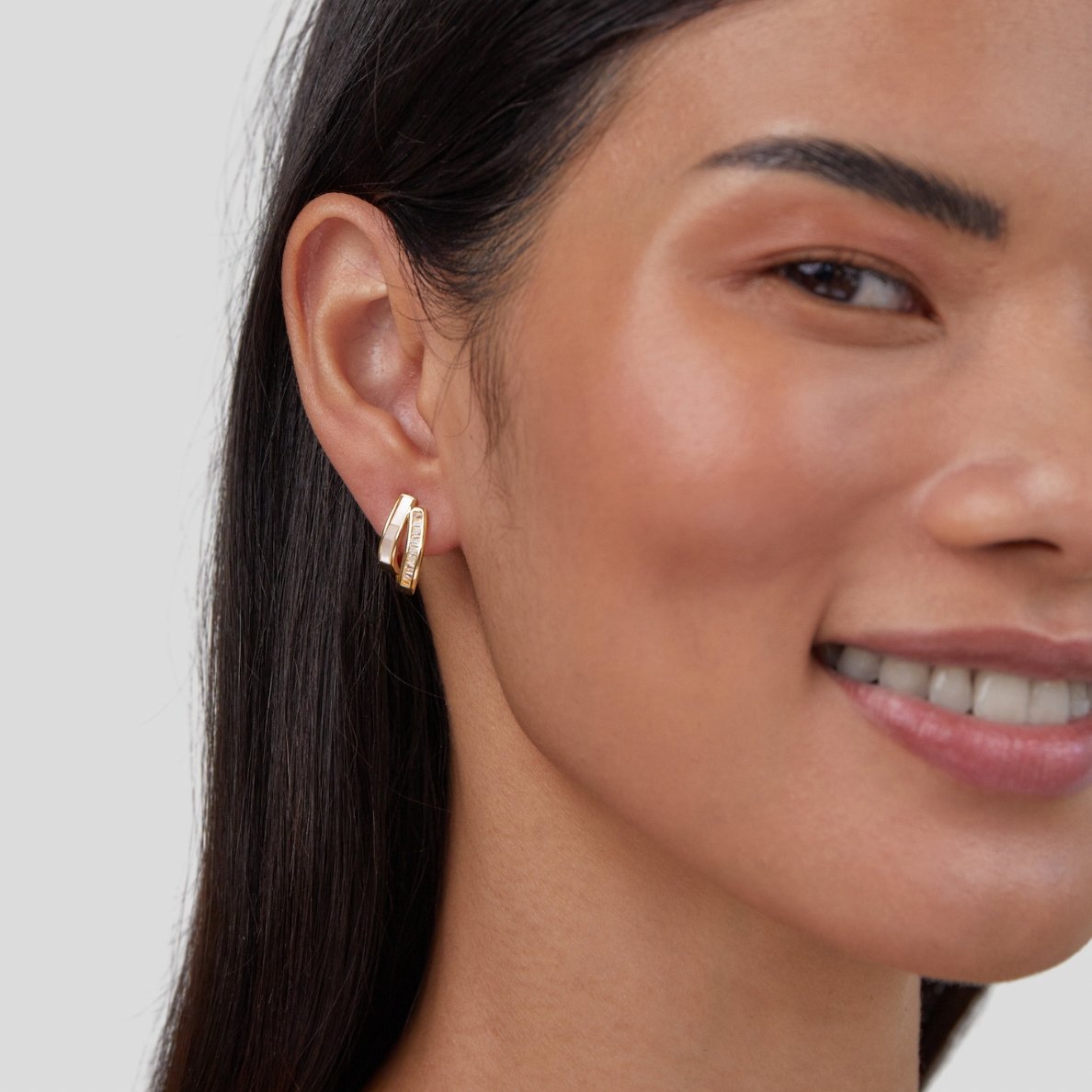 'Timeless Love' Pearl & Crystal Earrings - Beautiful Earth Boutique