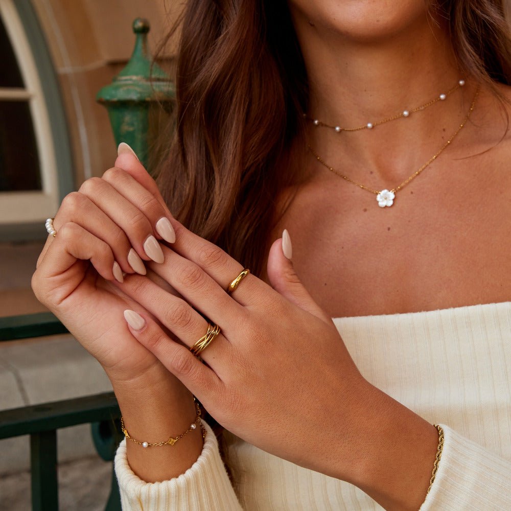 Twisted Mia Gold Ring - Beautiful Earth Boutique