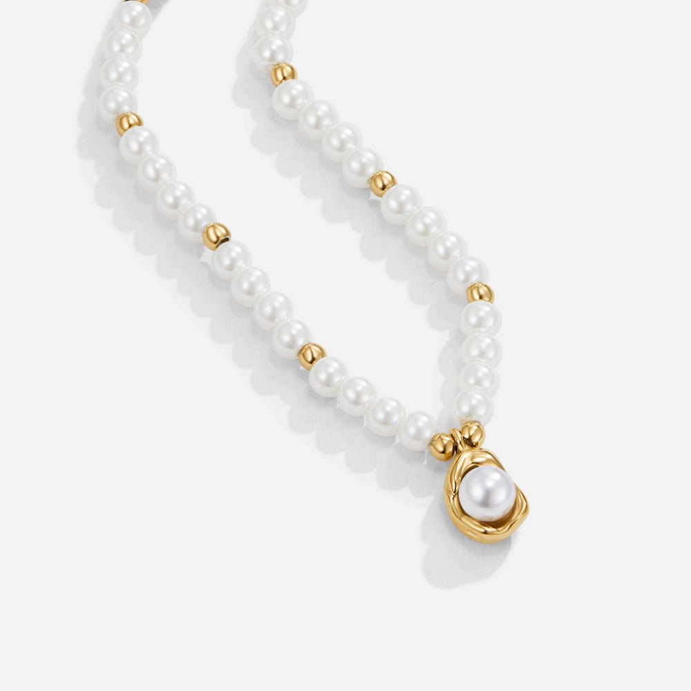 Vintage Golden Pearl Necklace, pearl necklace with gold beads, pendant with pearl centre on