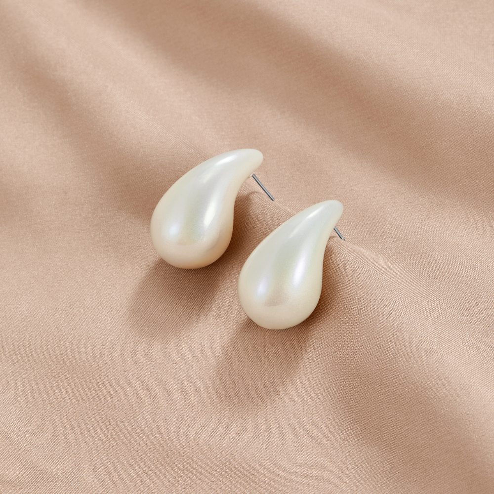 Elena Pearl Teardrop Earrings