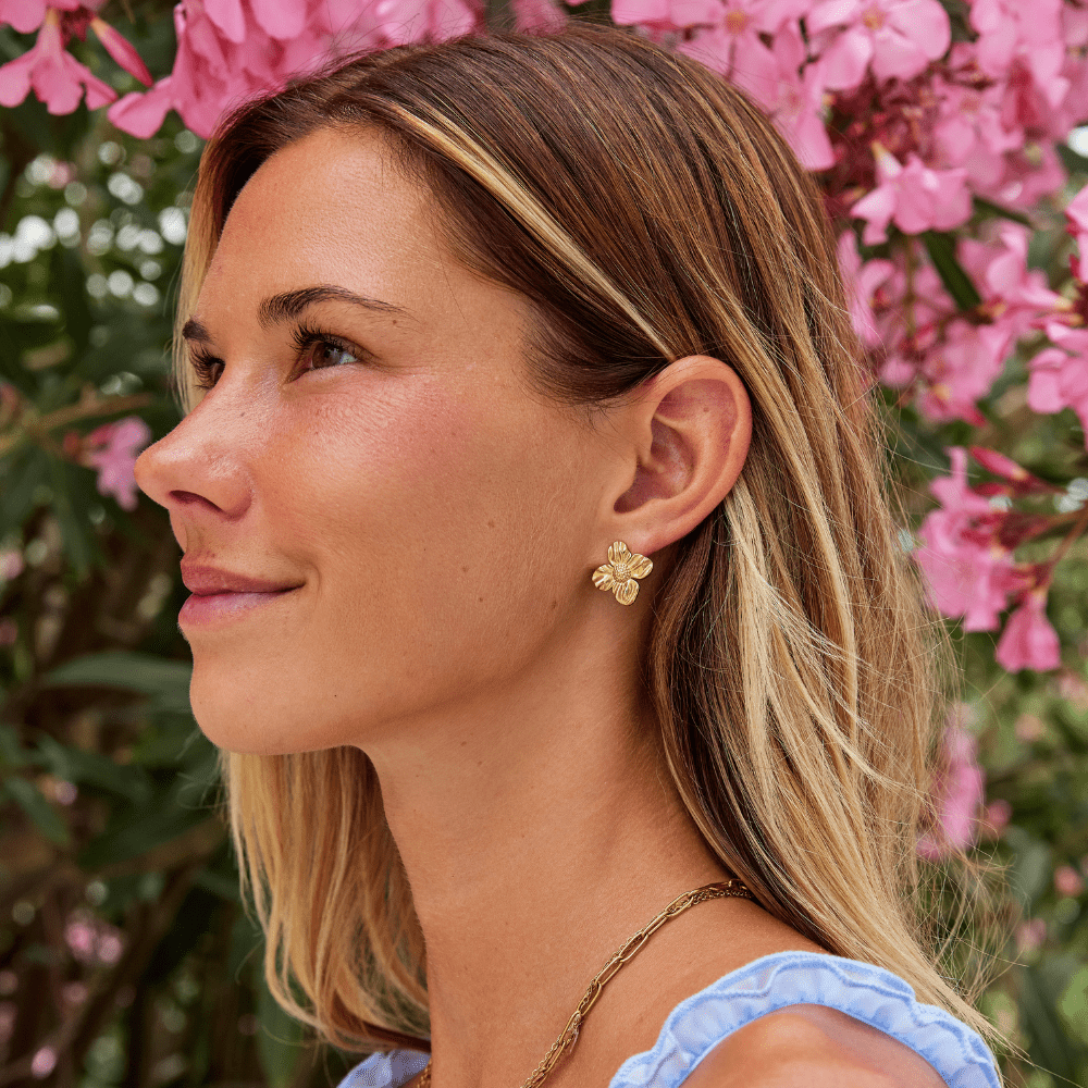 18K Gold Flower Earrings - Beautiful Earth Boutique
