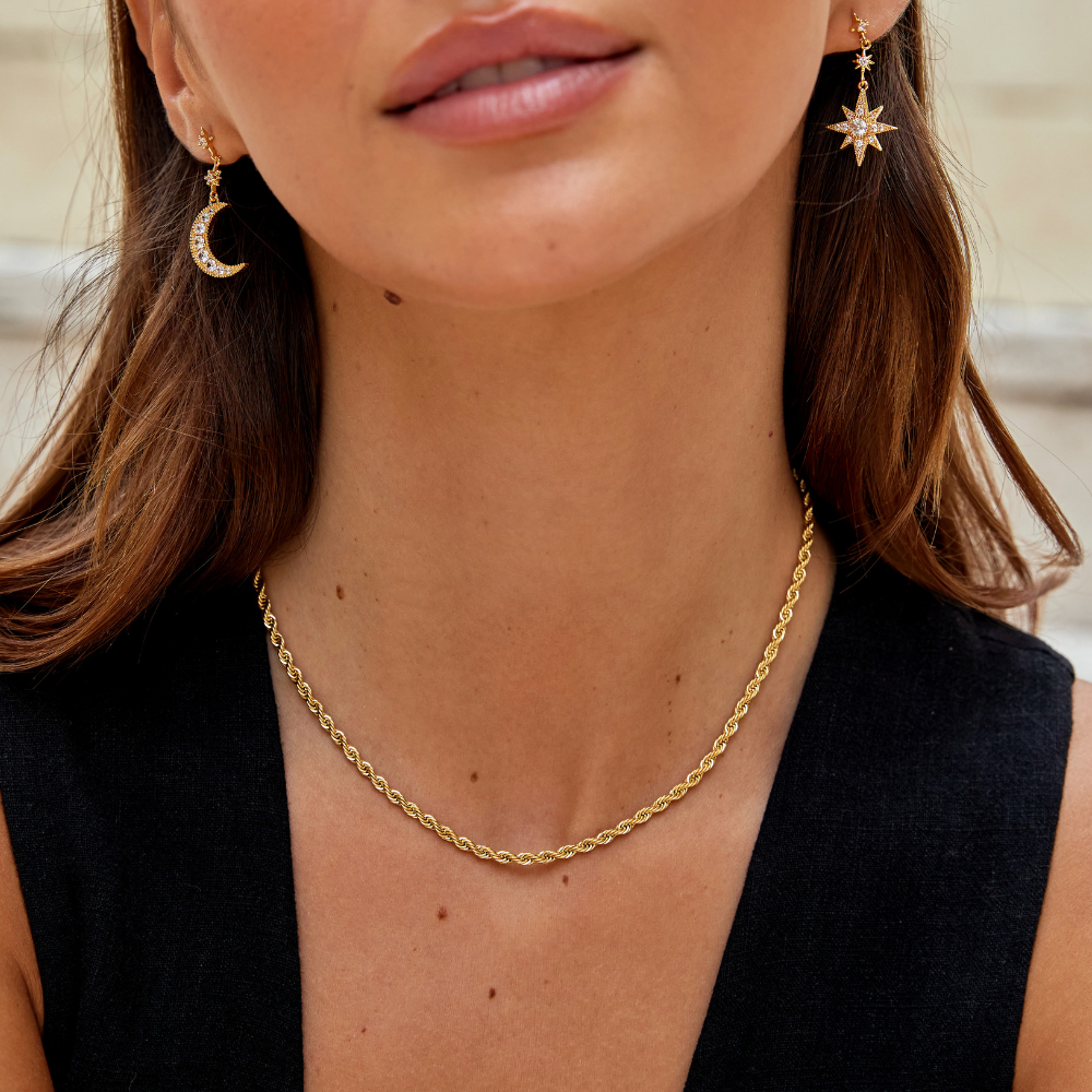 Calla Gold Twisted Chain Necklace