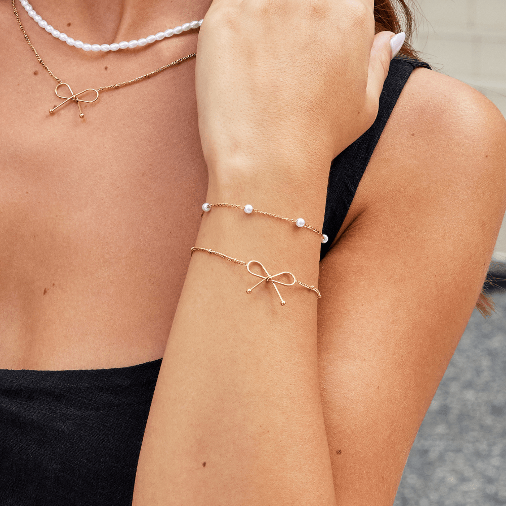 Anika Gold Bow Bracelet - Beautiful Earth Boutique