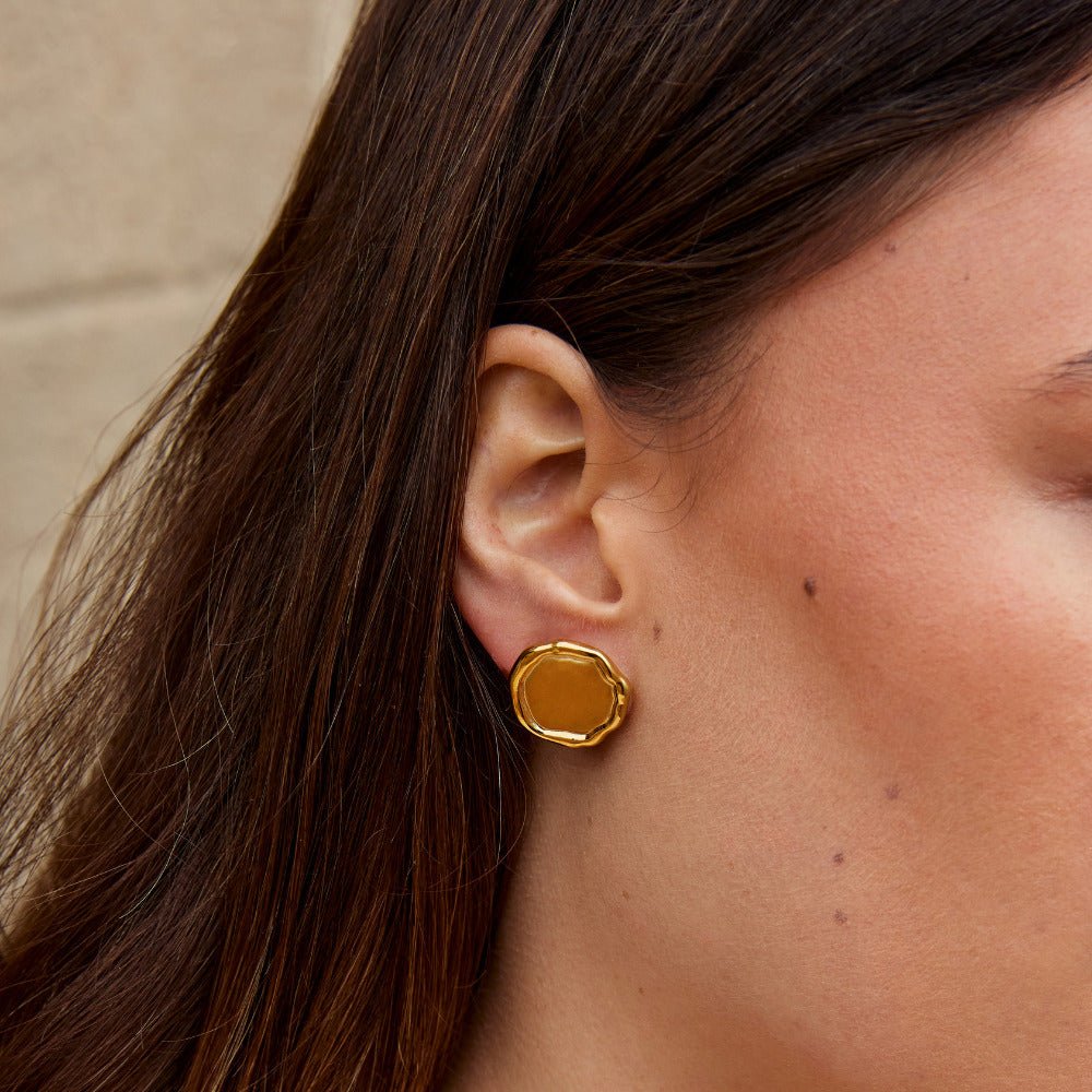 Ava Gold Button Earrings - Beautiful Earth Boutique