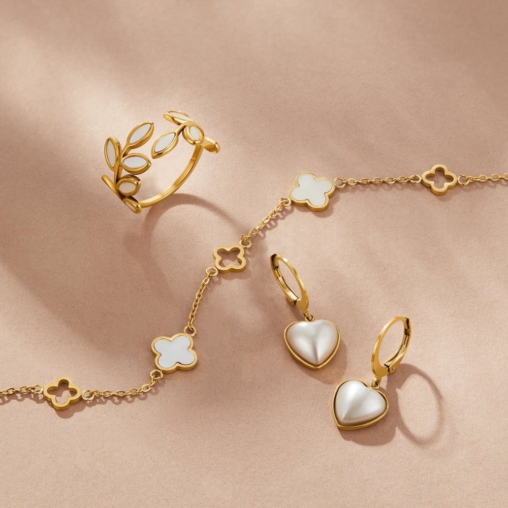 Summer Envelope - 3 Mystery Jewelry Pieces
