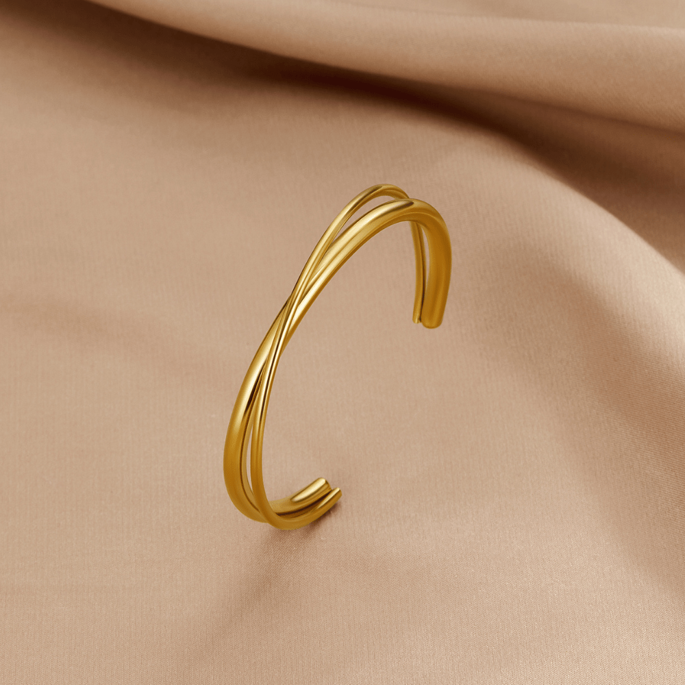 Eva Gold Twist Bracelet - Beautiful Earth Boutique