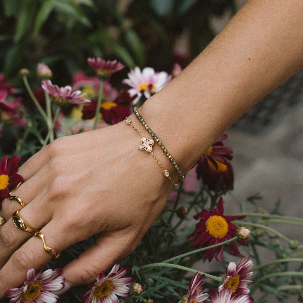 Four Leaf Clover Crystal Bracelet - Beautiful Earth Boutique