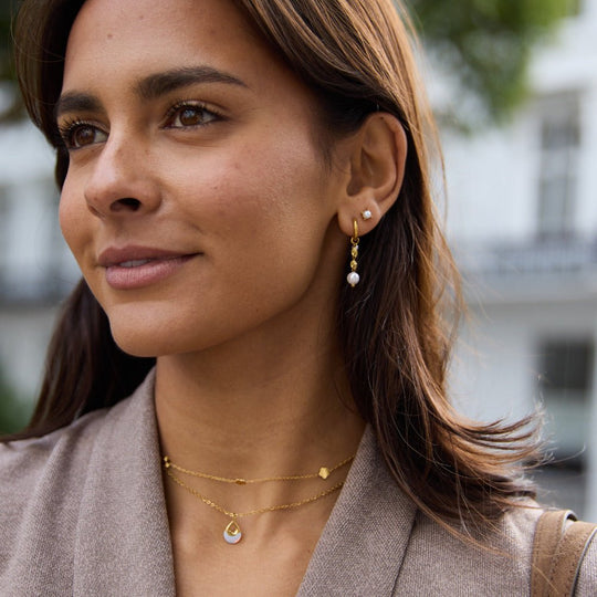Free Sofia Pearl Stud Earrings - Beautiful Earth Boutique