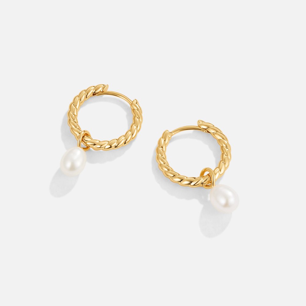 Layla Pearl Twist Earrings - Beautiful Earth Boutique