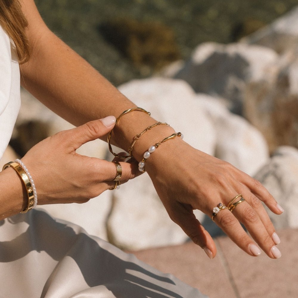 Lovina Pearl Bracelet - Beautiful Earth Boutique