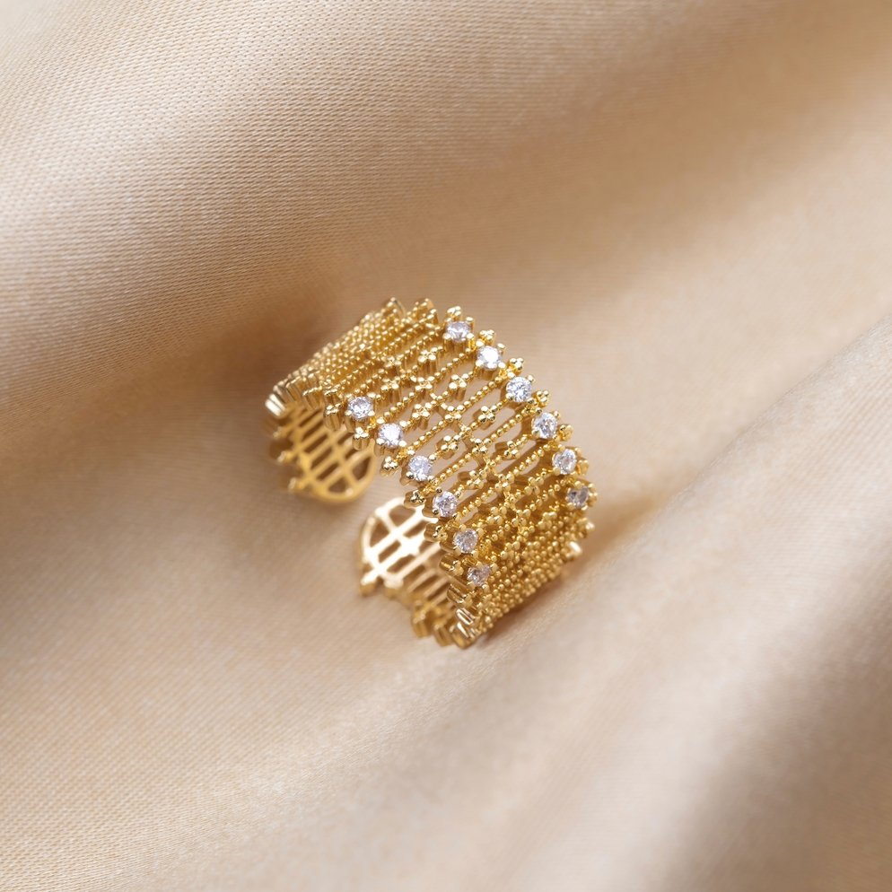 Sabrina Gold Crystal Mesh Ring - Beautiful Earth Boutique