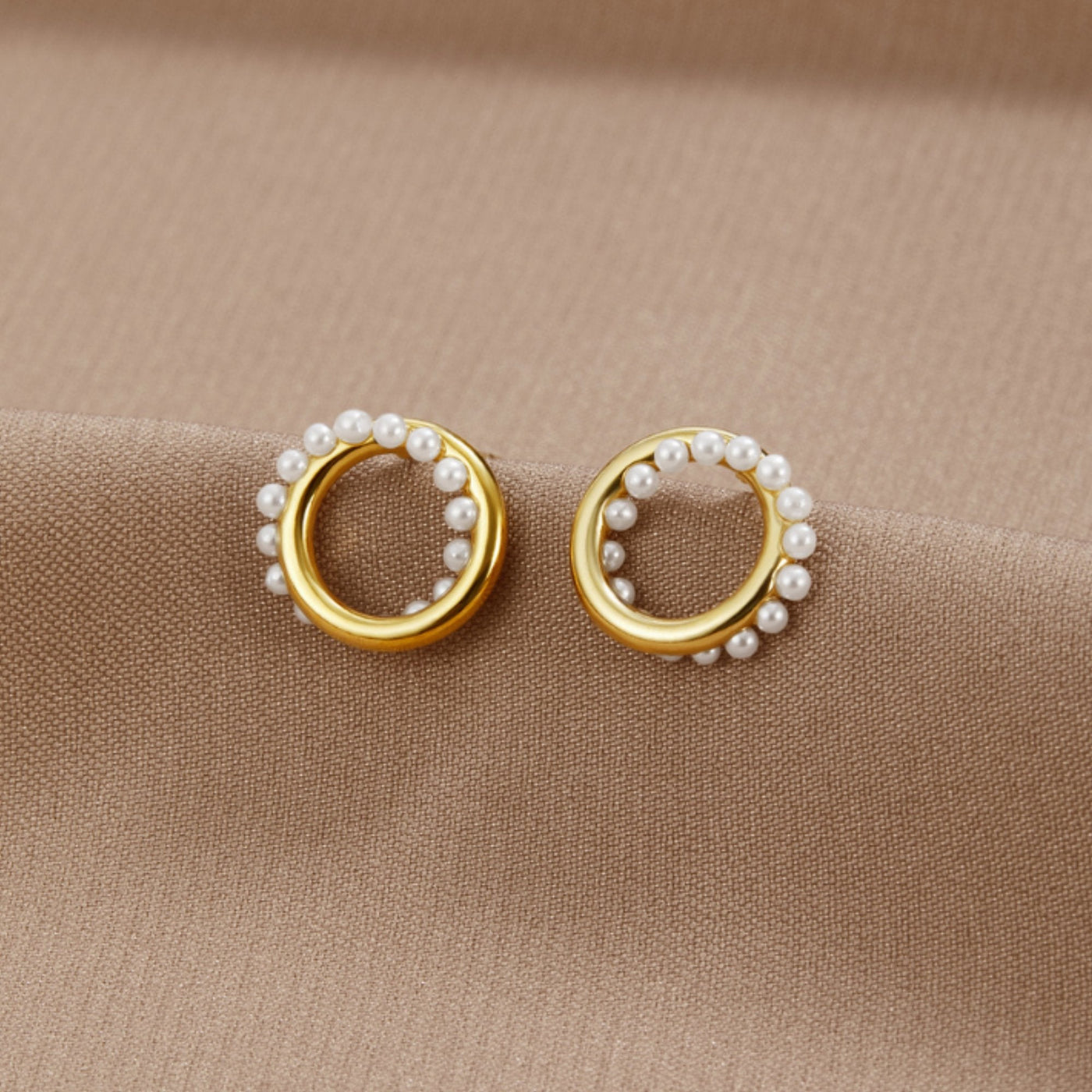 Teresa Pearl Round Earrings - Beautiful Earth Boutique