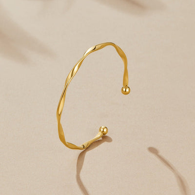 Twisted Imari Gold Bangle - Beautiful Earth Boutique
