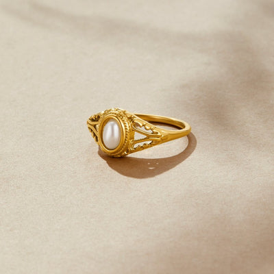 Vintage Royal Pearl Ring - Beautiful Earth Boutique